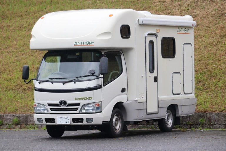 アンソニー-768x512