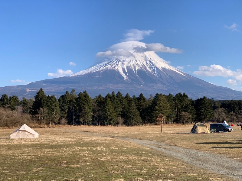 ふもとっぱらキャンプ場からの富士山